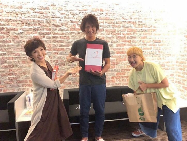 丸山桂里奈、事務所の先輩・榊原郁恵に夫婦で結婚報告「ガチガチに緊張してました」