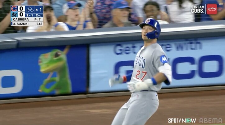 【写真・画像】足でも魅せた!鈴木誠也、“快速”内野安打に敵地も喝采 「右打者なのに」間一髪セーフ…相手ショートは憮然 1枚目