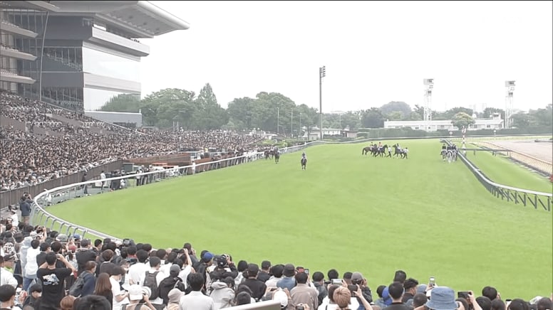 「衣装可愛い」「お姉さんたち演奏丁寧」安田記念恒例の“特別なファンファーレ”をファン絶賛「やっぱ上手い」