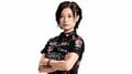 ドアップでも映え過ぎ！猛獣女子の妖艶ネイル&小悪魔ウインクが