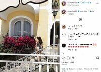 小嶋陽菜、“美尻”際立つ水着姿のバックショットを公開「スタイル良い」「最高すぎます」とファン悶絶