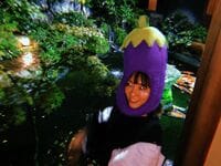 ナスを被った中条あやみ、水川あさみの結婚を祝福 「お祝い会素敵すぎます！」の声