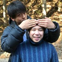 霜降りせいや、竹内涼真との『テセウスの船』オフショットを公開し「かわいすぎる2人とも」「なかよし最高」の声