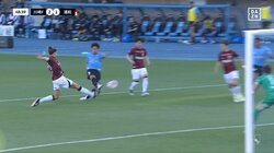 反則だろ！センターバックなのに40m爆走ドリブルからの豪快フィニッシュを決めた瞬間 予想外過ぎるゴールシーンに「そんなんできるんかよ」「よくやりきった」