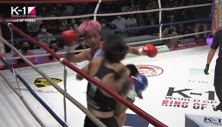 魔裟斗、衝撃の“ハイキックKO”を予言「ほら、来た！」 実況興奮「まるで魔裟斗が乗り移ったような左ハイ」 2枚目
