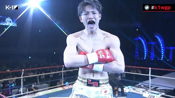 29秒、“瞬殺KO”劇に館内どよめき 一撃クロスに「左、左、左！」実況絶叫