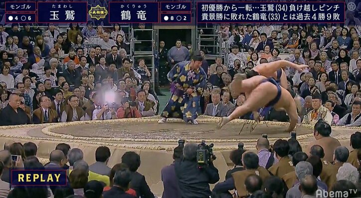 まるで“ワイヤーアクション”のような衝撃決着 鶴竜と玉鷲の“モンゴル対決”にファン「時空を歪めた」と驚愕