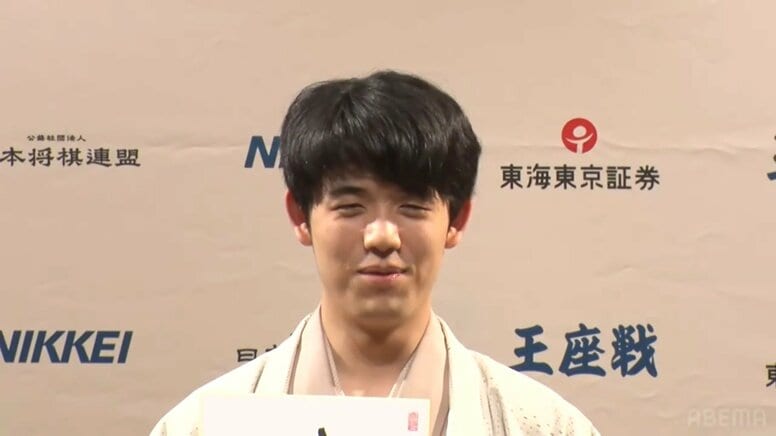 「望外」「森林限界」「神様がいるなら一局お手合わせを」八冠独占、藤井聡太竜王・名人が頂点に立つまでに残した数々の名言