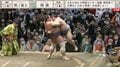 照ノ富士の吊り出しに翔猿が“足バタバタ”　横綱のパワー相撲に視聴者「吊られたらマジで何もできない」「クレーンとしか言えない」