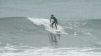 『恋ステ』サーファー高校生さむ、波乗り中の動画を公開「めちゃくちゃカッコいい！サーフィンすごい上手！」と絶賛の声