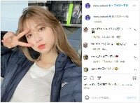 生見愛瑠の頬を膨らませてピースしたオフショットに「透明感やば」「無造作な髪でも可愛い」とファン悶絶