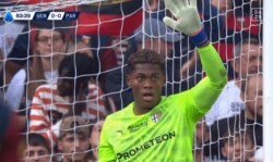 現地メディアも激賞！鈴木彩艶が“無回転ドライブシュート”を圧巻セーブ「ブラインドなのによく止めた」「マリノフスキを止めるとは流石」