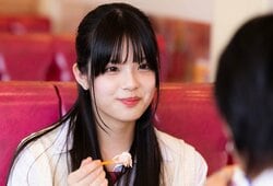 可愛すぎる女子高生とのアイスデートに男子悶絶「何それ、カワイイんだけど！」