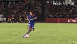 衝撃的な“弾丸ミドルシュート”が脚光！ 町田ルーキーDFが中村敬斗からボール奪取→地を這うショットを放った瞬間「ヘンリーは海外移籍しそう」