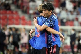 185cm長身FWが増やす攻撃の選択肢　“町野×久保”若い2人の縦関係はどんなシナジーを生む？