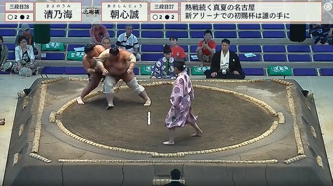 後ろもたれが炸裂