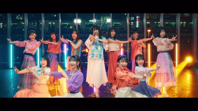 賀喜遥香がセンターに! 乃木坂4期生の楽曲『I see…』のMVが公開 2枚目
