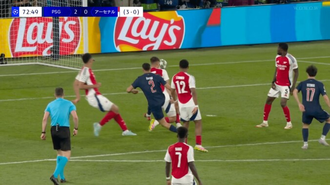 驚愕！ PSGサイドバックの“ストライカー級ゴラッソ”にSNS騒然「SBですよね？」「戦術を破壊するハキミ」【CL準決勝】 3枚目