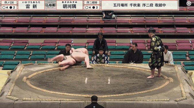 「親方ニッコリ」弟子が目の前で“大逆転” 成長ぶりに…カメラが捉えた“素敵な笑顔”にファンほっこり 2枚目