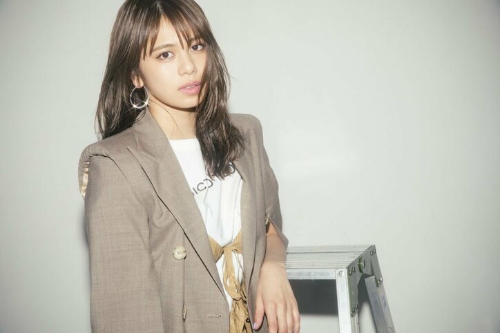 E.G.family 今年の目標は？　Dream Ami×Dream Shizuka×MIYUU×須田アンナ×佐藤晴美×鷲尾伶菜でガールズトーク【インタビュー】