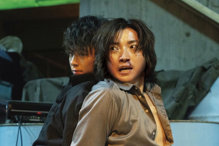 藤原竜也×竹内涼真 映画『太陽は動かない』新公開日決定
