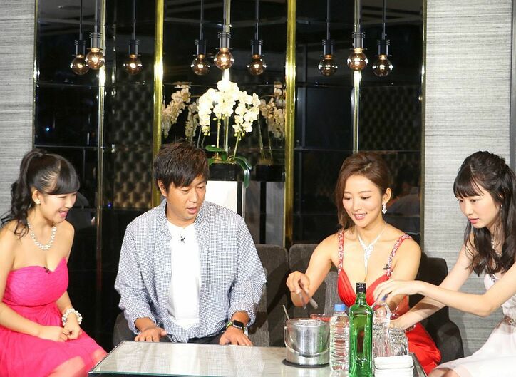 キャバ嬢役の夏菜、パンサー尾形の“キス顔攻撃”に困惑