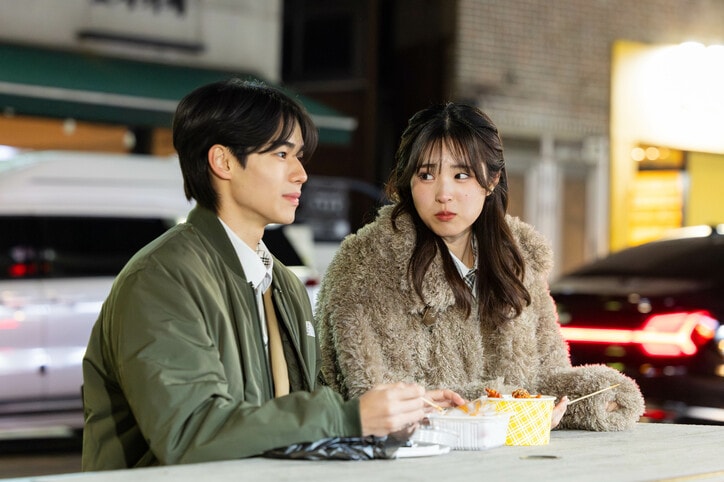 【写真・画像】朝デートで美脚スラリ！5人の男子に一目ぼれされ今回も2人の男子が夢中に…モテすぎ高3美女、朝デートで一番モテる男子を誘い「ずっと喋ってみたかった」　4枚目