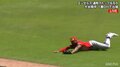 大谷翔平の同僚アデル、身体能力が半端ない 地面ぎりぎりのダイビングキャッチ「中の人変わった！」「やればできる！」