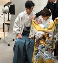 アレク、赤ちゃんを泣き止ませる裏技を公開「シャリシャリさせるだけ」