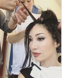 AHN MIKA『久々の濃いメイク♫』