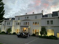 デヴィ夫人『ロンドンの素敵なホテル、レストラン♪ ~①』