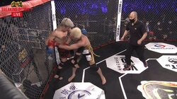 【画像】こめおが悶絶した戦慄のヒザ