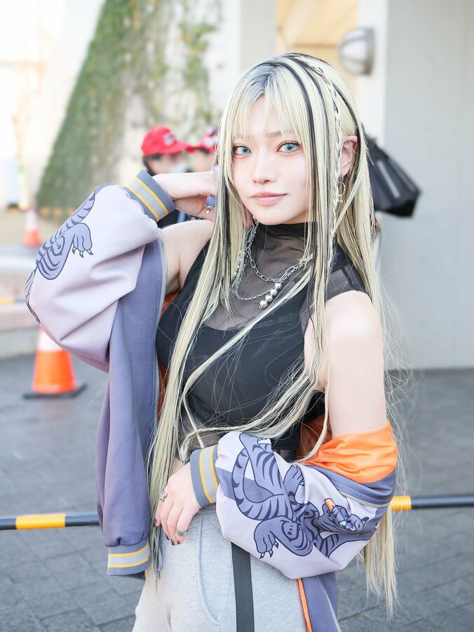 【写真・画像】「ホロライブ」虎金妃笑虎コスプレ画像　1枚目