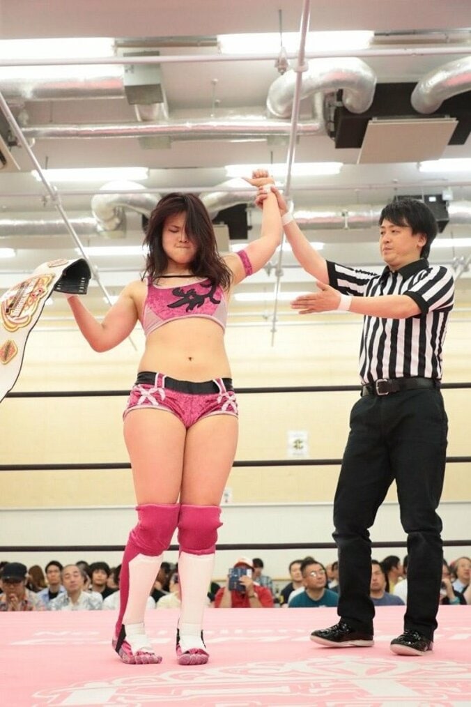 「世界一可愛いから大丈夫」伊藤麻希、敗れてまた号泣！しかし、試合後に新境地開拓 3枚目