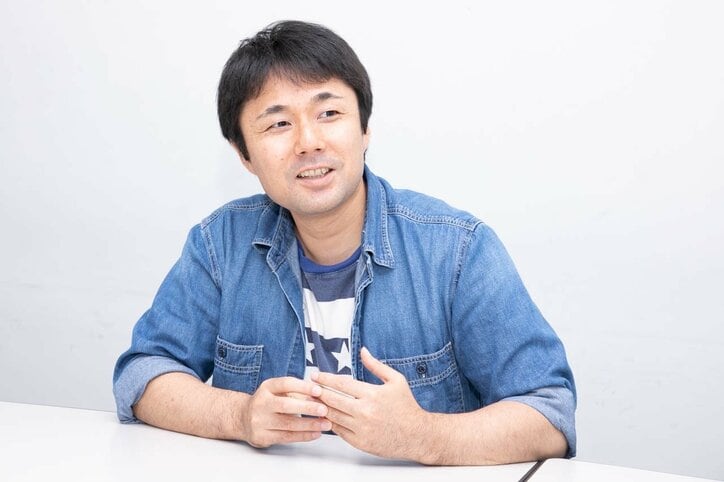 「仕込みは一切ナシ」出川哲朗とキスしたCAはなぜ見つかった？ 『世界はたった6人でつながる』企画の背景