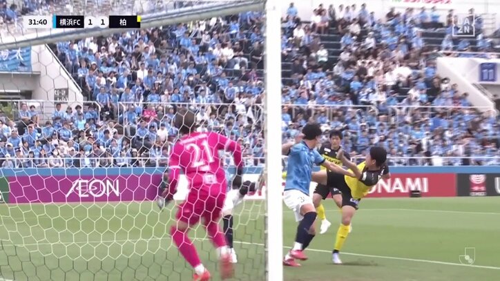 【映像】アクロバティックボレー炸裂の瞬間