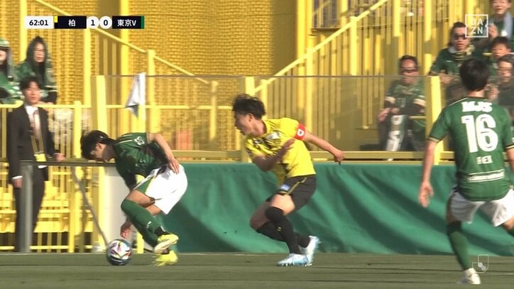 【映像】「疑惑のファウル」の瞬間