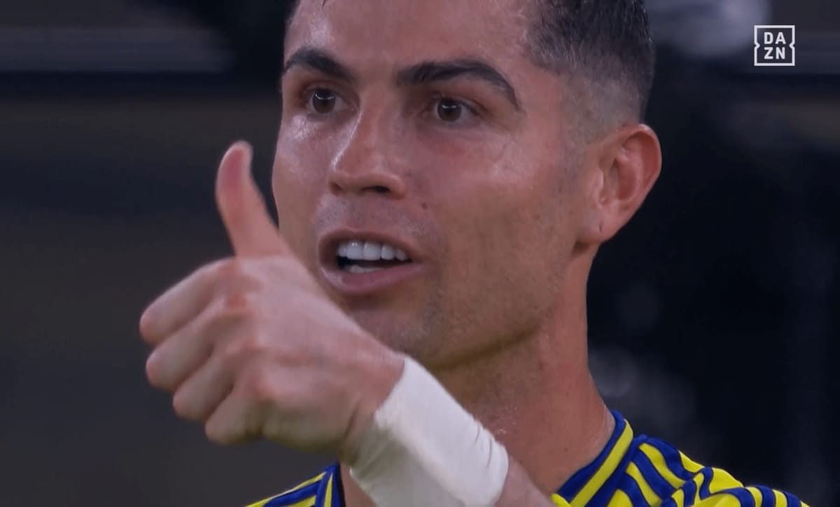 反応速いわ…」C・ロナウド、横浜F・マリノス戦でキャリア通算934ゴール