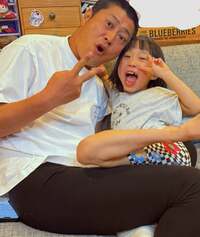 尾形あい『ノリのいい2人』