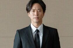 不倫＆ベッド写真流出より破壊力大“週刊誌の第二報”にスキャンダル俳優は絶望…芸能界の闇描く『スキャンダルイブ』1話ラストに衝撃「終了のお知らせ」「最悪の展開」
