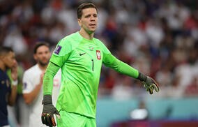 W杯のベストファーザー賞？ 敗退後に子供を慰めるシュチェスニーの姿に感涙