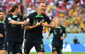 J2勢では史上初の快挙、岡山の豪代表FWミッチェル・デュークがW杯でゴール! 外国人選手では3大会ぶり9人目