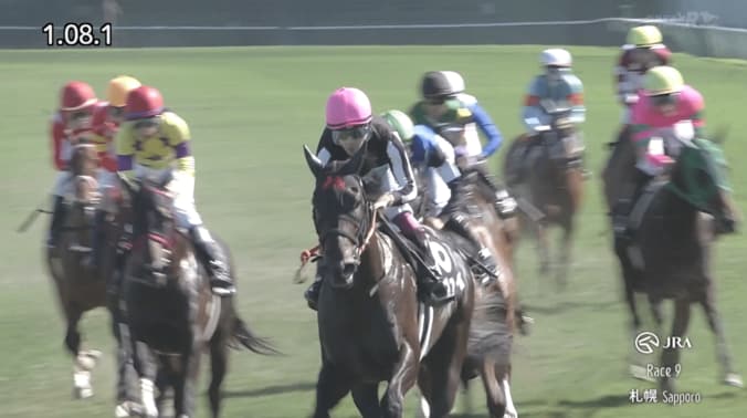 【映像】“進撃のリヴァイ”覚醒！ 5馬身差独走で圧勝の様子