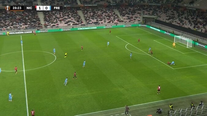 ファン歓喜！24歳日本代表MFがELで初アシスト「結果残した」鬼プレス→的確過ぎるラストパスで同点ゴールをお膳立て 3枚目