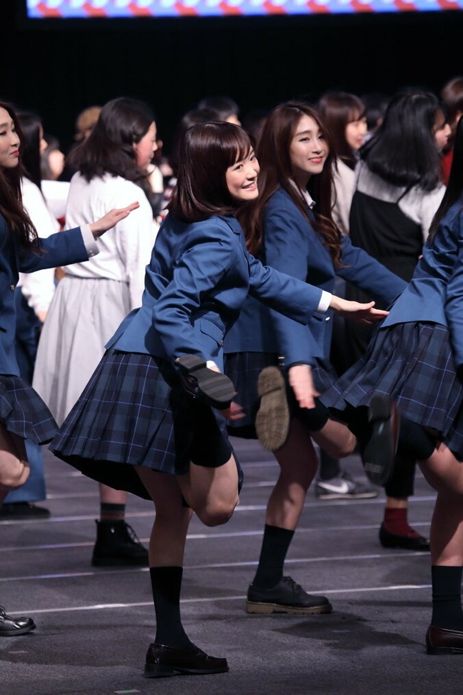 大原櫻子の制服姿に違和感無し！ピコ太郎「14歳にしか見えない」 6枚目