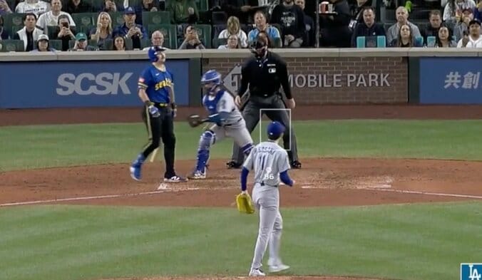 【写真・画像】なんだこれは…！？ 佐々木朗希、目を疑う“剛速球”「エグい」「復活やん」160キロ“爆速通過”→打者がマン振り三振「大谷さん嬉しそう」　1枚目