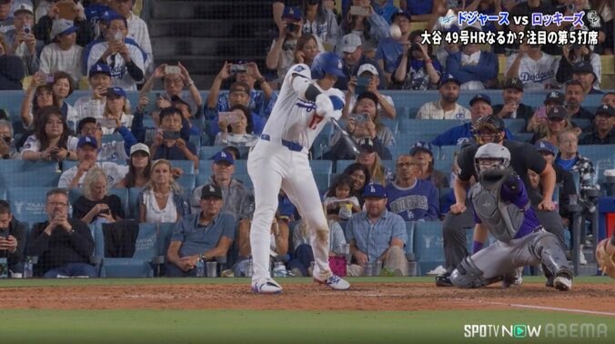 詰まりながらも「間を抜けますよね」 大谷翔平の167キロ適時打に「しかし力がある」解説も唸らせた“爆速タイムリー” 2枚目