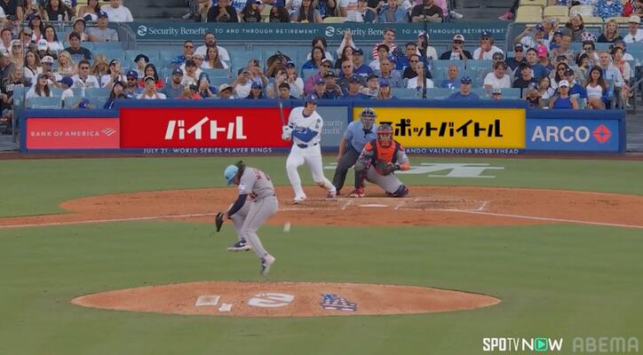 【写真・画像】ドジャース戦で起きた“珍事” 大谷翔平、155キロ痛烈ライナーも予期せぬプレーに阻まれる「トラップしたw」「珍しいw」