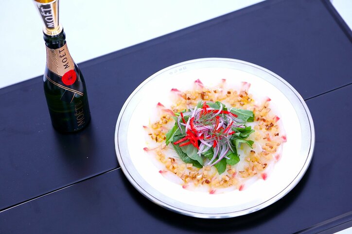 “新婚”佐々木希　「幸せオーラ、キラキラしている」との声に大照れ