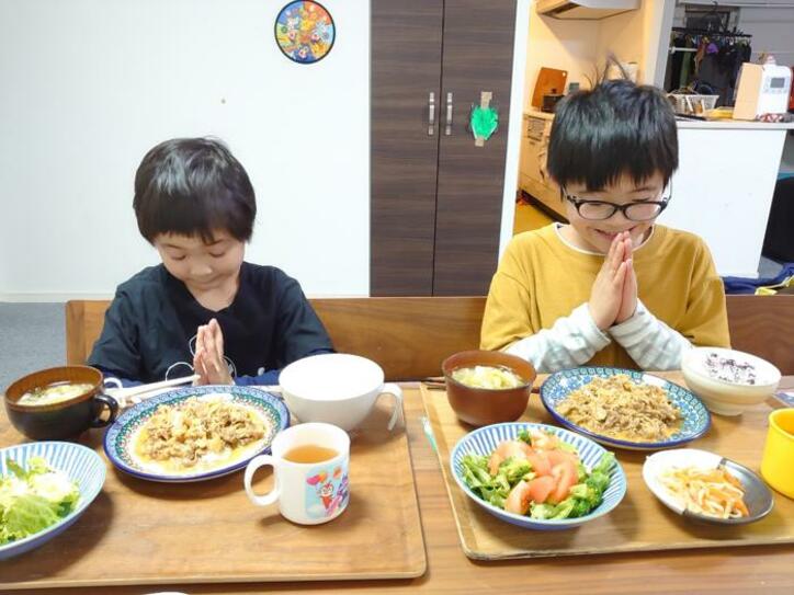 山田花子、息子達も大好きな吉野家の品「便利で美味しそう」「良いアイデア」の声 